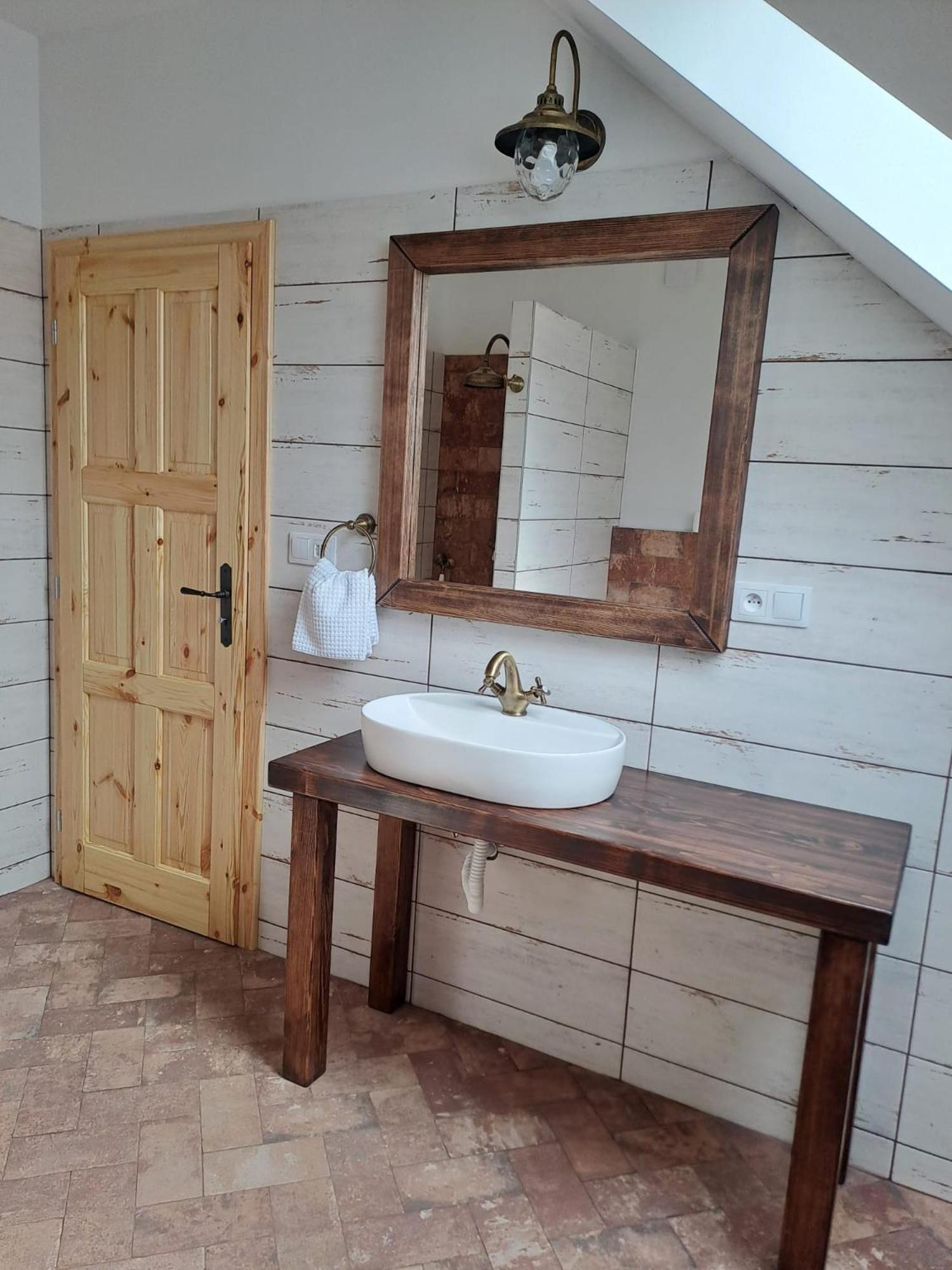 Pension Na Statku- Konsky Apartman Malenitz 外观 照片